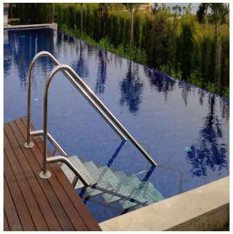 Eğimli Hidroterapi Havuz Merdiveni 8 Basamak 304 Kalite